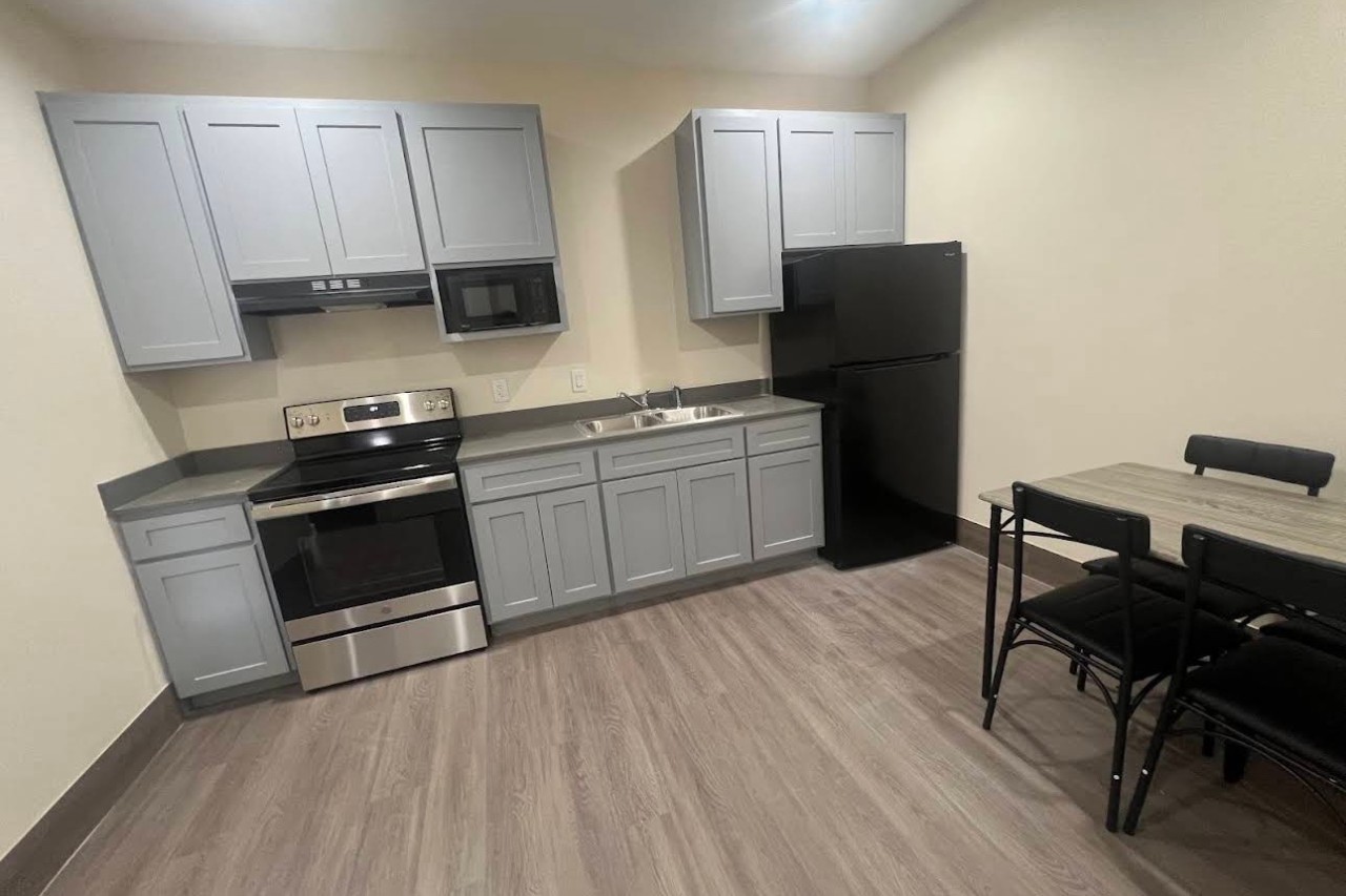 Full Kitchenette Suite with Double Beds
